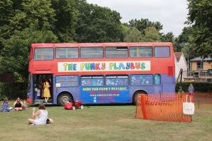 Funky playbus